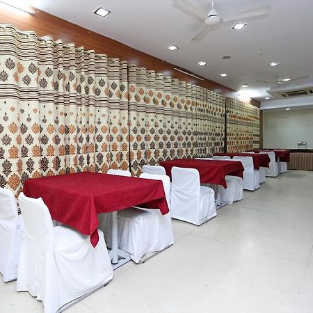 Oyo Hotel Satya Villas Bhopal Exterior foto